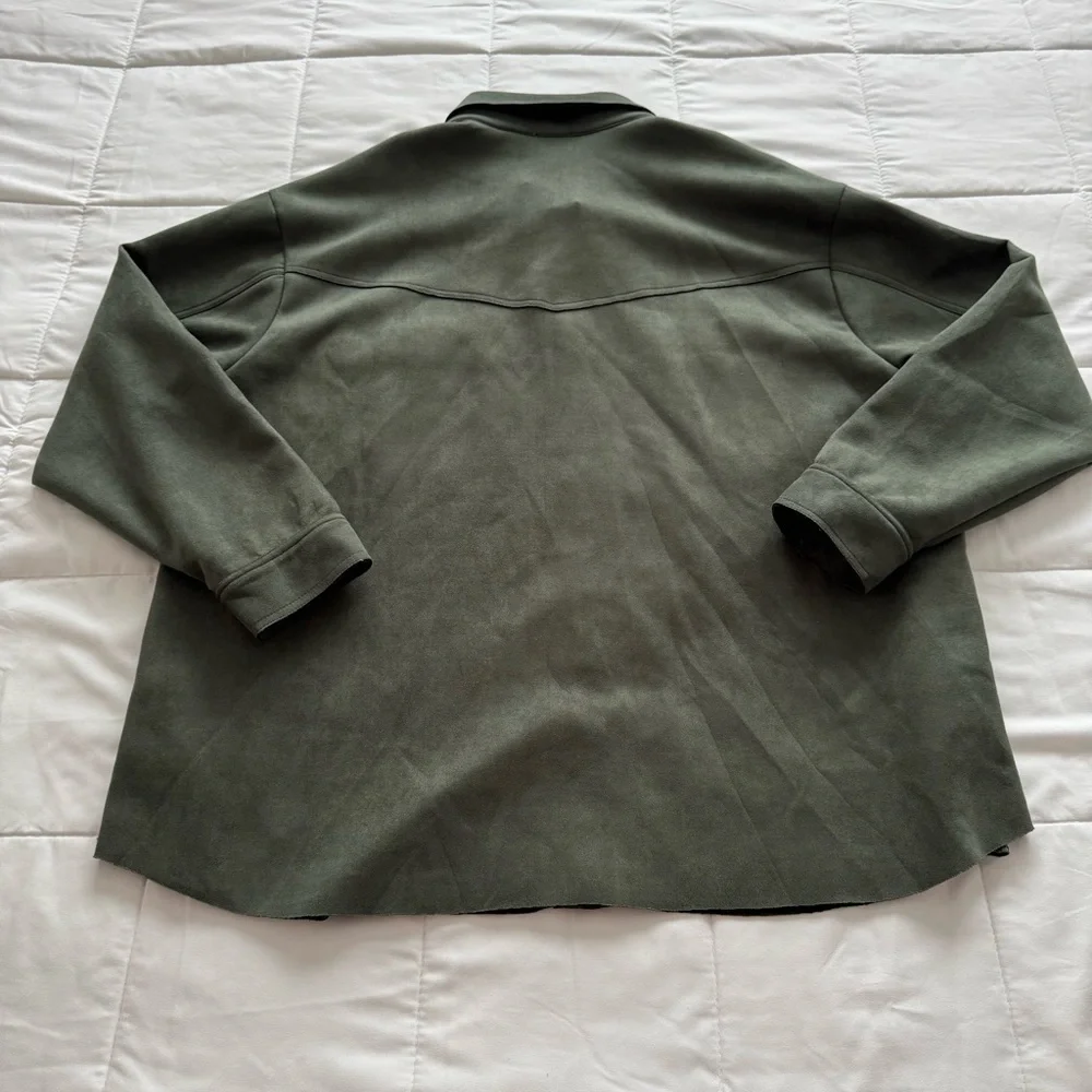 Francesca’s Faux Suede Shirt Jacket Size L NWT - Picture 3 of 6